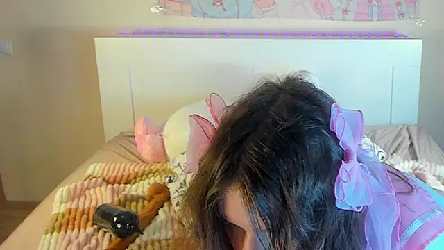 kuraii1  online show from 03/09/25, 11:25