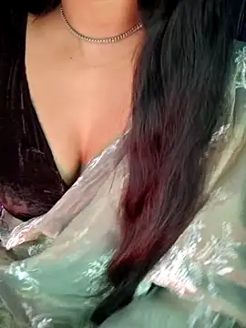 SexyAndHottie online show from 10/09/25, 03:21