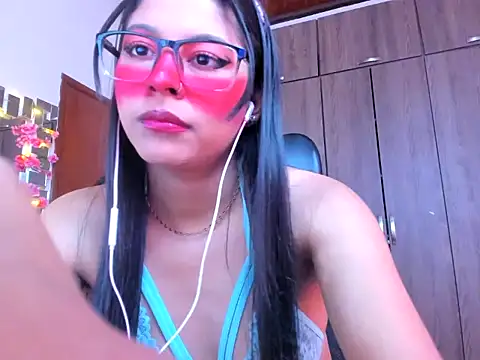  ALLYSON18  online show from 09/09/25, 11:21