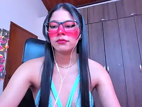  ALLYSON18  online show from 09/15/25, 11:32