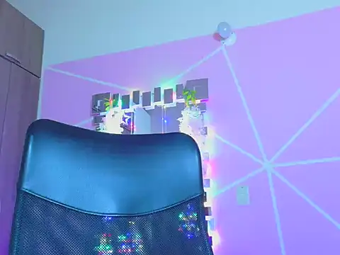  ALLYSON18  online show from 03/26/26, 11:27