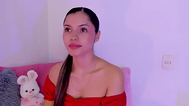 Snapshot of Brisa_blue chatting on 06/24/26, 08:19 Brisa blue online show from 06/24/26, 08:19