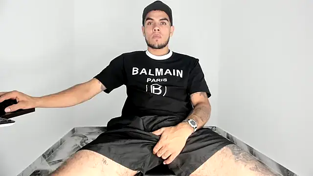 Snapshot of mikee_scooth chatting on 11/20/25, 07:57 mikee scooth online show from 11/20/25, 07:57