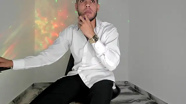 mikee scooth online show from 04/11/26, 07:45