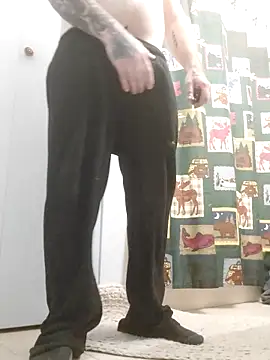 PNTlooker256 online show from 02/05/26, 10:47