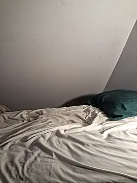 PNTlooker256 online show from 02/08/26, 02:59