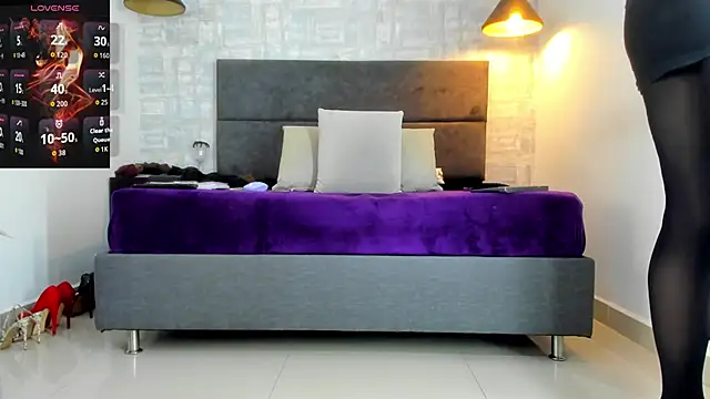 missnatash online show from 03/31/26, 03:23