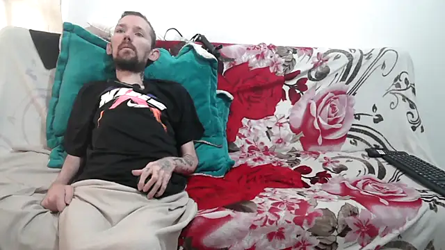 Sophia and Thomas online show from 04/04/26, 09:12