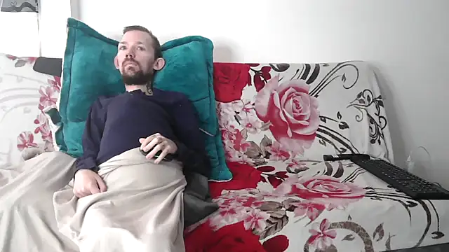 Sophia and Thomas online show from 04/09/26, 03:50