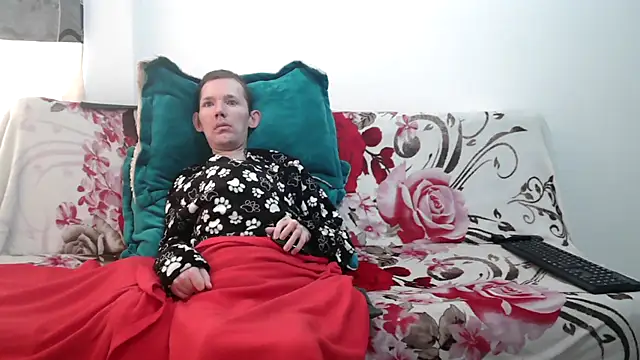 Sophia and Thomas online show from 04/16/26, 03:35