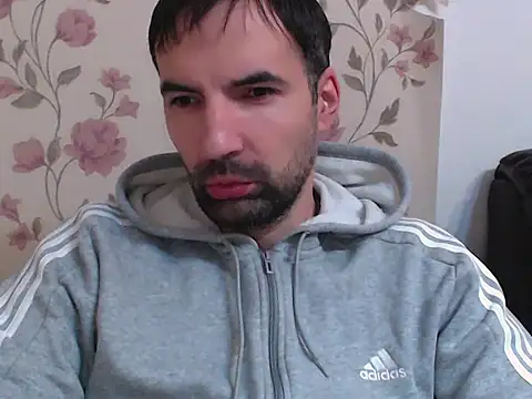 Leo 1617 online show from 02/05/26, 12:10