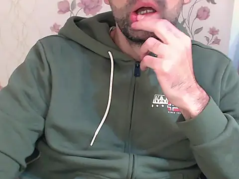 Leo 1617 online show from 02/12/26, 08:31