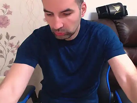 Leo 1617 online show from 04/18/26, 03:16