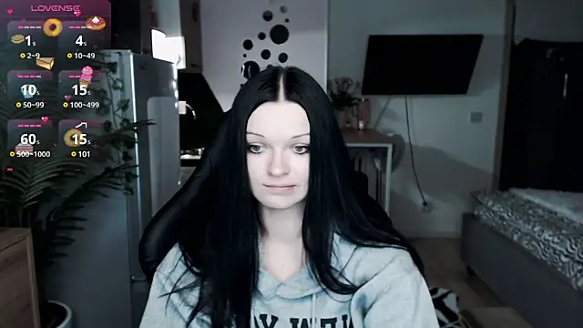 illililliilli online show from 01/04/25, 09:09