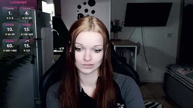 illililliilli online show from 02/08/25, 06:55