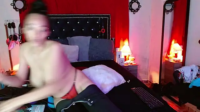 SamaraMartinez online show from 10/17/25, 11:24