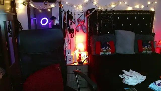 SamaraMartinez online show from 12/19/25, 08:27