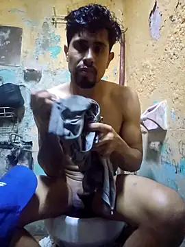 Snapshot of Menpolla_hot chatting on 11/15/25, 05:49 Menpolla hot online show from 11/15/25, 05:49