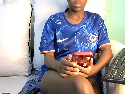 Caryyyl online show from 09/12/25, 01:11