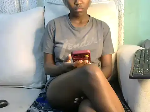 Caryyyl online show from 12/21/25, 09:38