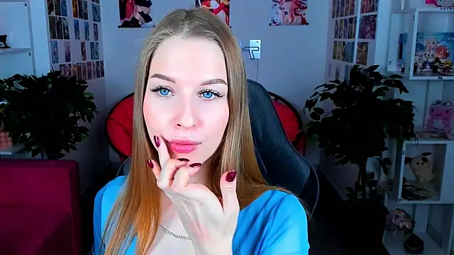 CuteMousee online show from 12/29/24, 02:42