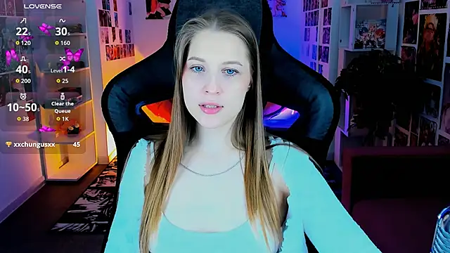 CuteMousee online show from 03/04/26, 09:37