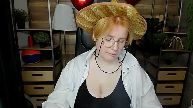 Java fire online show from 10/28/25, 10:12