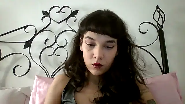 kimmykink online show from 10/02/25, 09:00