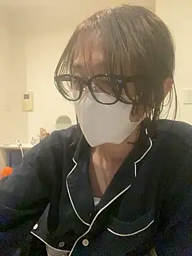 Snapshot of mel__mel chatting on 03/21/26, 01:58 mel mel online show from 03/21/26, 01:58