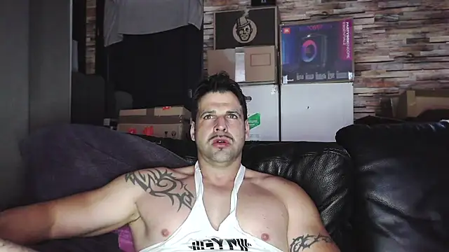 XxBigboybandxX online show from 04/04/26, 05:38