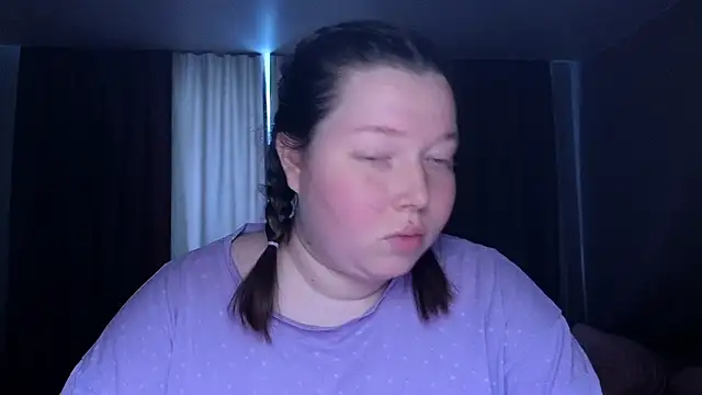 Blush Lolaa online show from 02/16/26, 12:01
