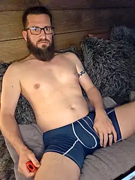 Icebearsticlese online show from 03/12/26, 04:51