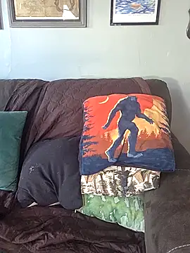 Icebearsticlese online show from 04/19/26, 10:01