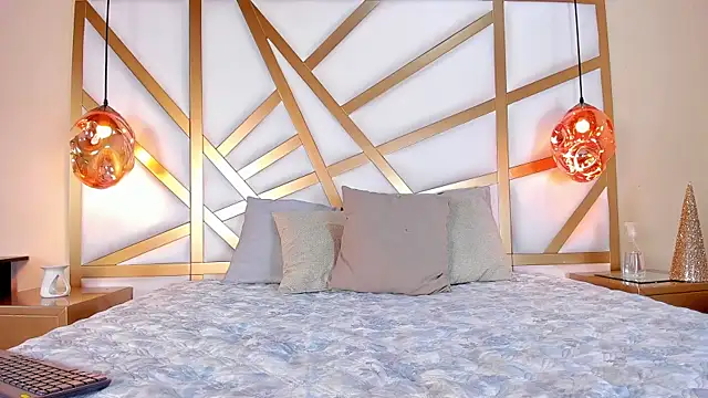 Snapshot of Lia_Copper chatting on 01/27/25, 02:13 Lia Copper online show from 01/27/25, 02:13