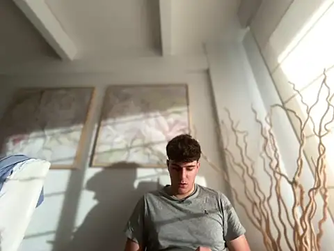 Snapshot of Pablogn24 chatting on 01/21/25, 05:51 Pablogn24 online show from 01/21/25, 05:51