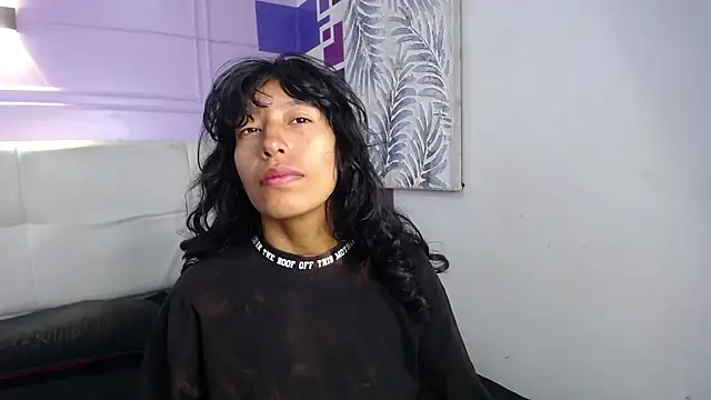 karolinee 66  online show from 01/07/26, 04:53