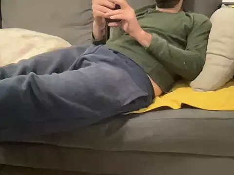 4small4inchlol online show from 04/04/26, 01:48