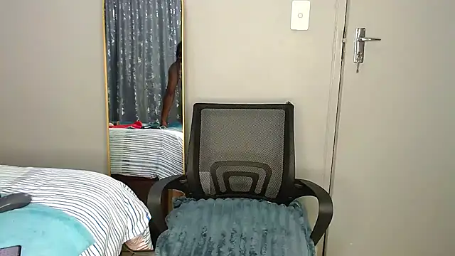 MissBigNipples online show from 04/07/26, 01:50