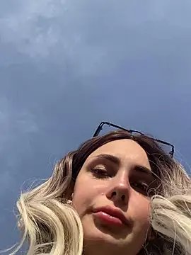 SandraCarter online show from 03/09/25, 01:26