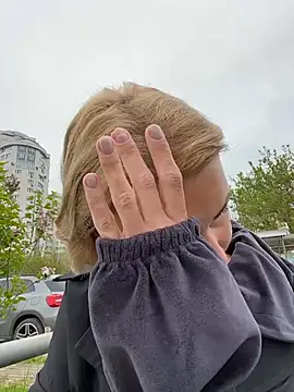 SandraCarter online show from 04/18/26, 07:34