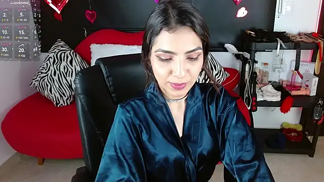 Carolaine69  online show from 02/25/25, 02:00