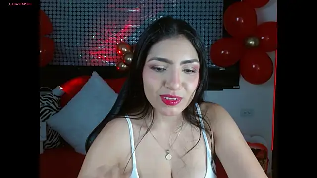 Snapshot of Carolaine69_ chatting on 07/01/26, 02:07 Carolaine69 online show from 07/01/26, 02:07