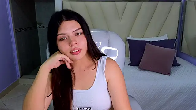Snapshot of Sexy_paradise18_ chatting on 03/22/25, 06:43 Sexy paradise18 online show from 03/22/25, 06:43
