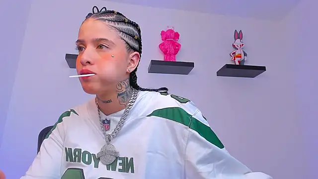 Gangster Girl online show from 02/21/25, 01:55