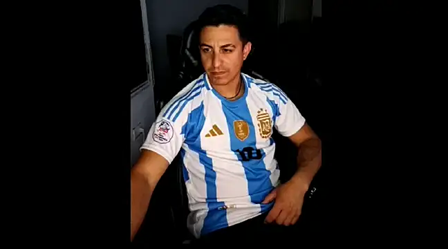 Ghostman89 online show from 01/05/25, 01:03