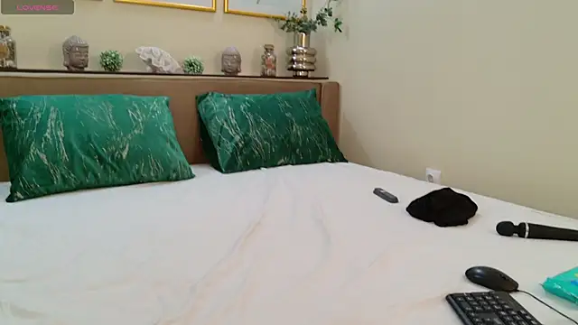 JESSYKA online show from 01/29/25, 10:48