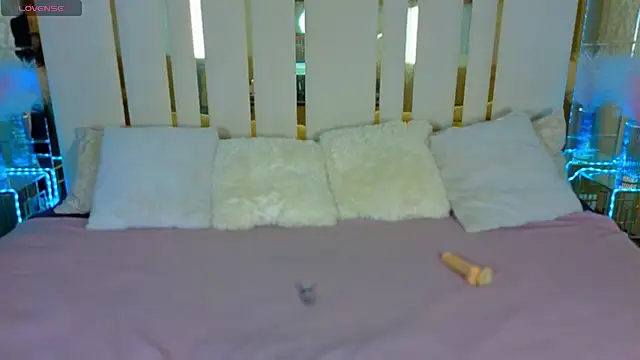 Daisy Delight online show from 11/16/25, 08:58