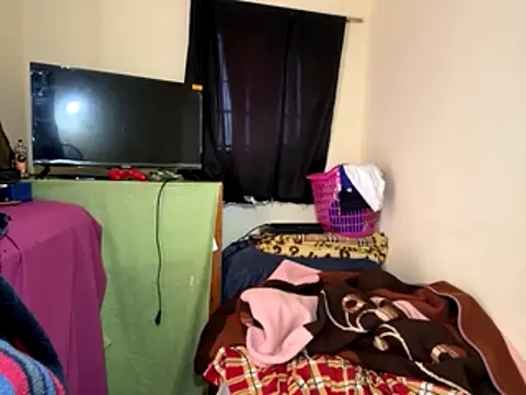 Snapshot of GaaTto chatting on 11/03/25, 11:55 GaaTto online show from 11/03/25, 11:55