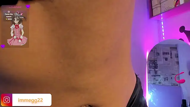 meganthompsonn22 online show from 03/06/25, 09:58