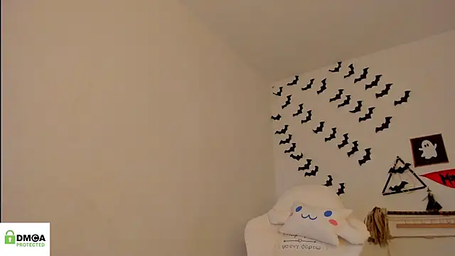 meganthompsonn22 online show from 10/26/25, 05:41